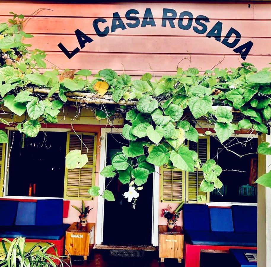 Hotel La Casa Rosada Lívingston Exterior foto